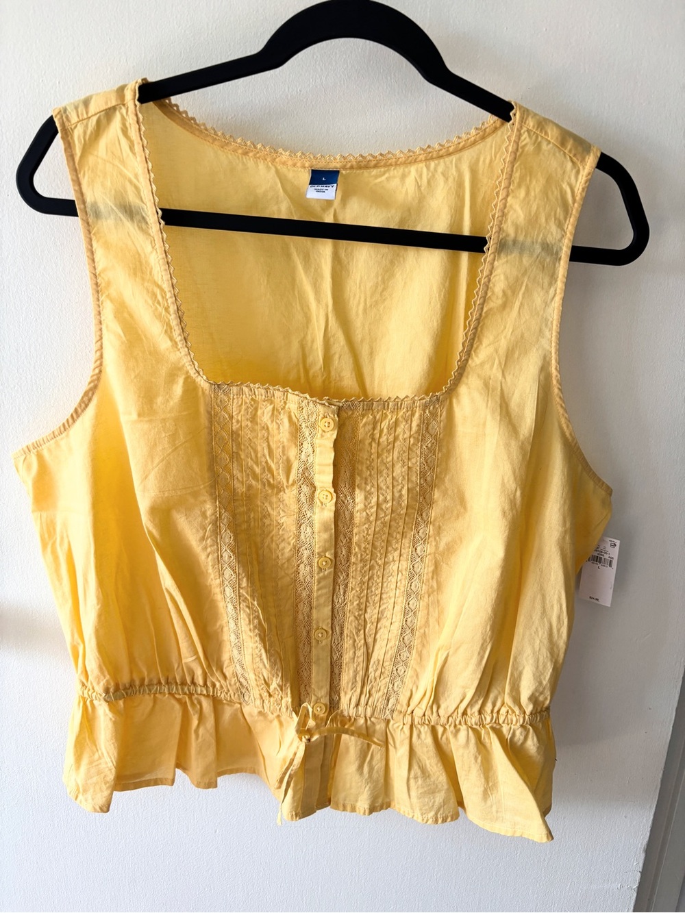 NWT Yellow Sleeveless Peplum Button Tank